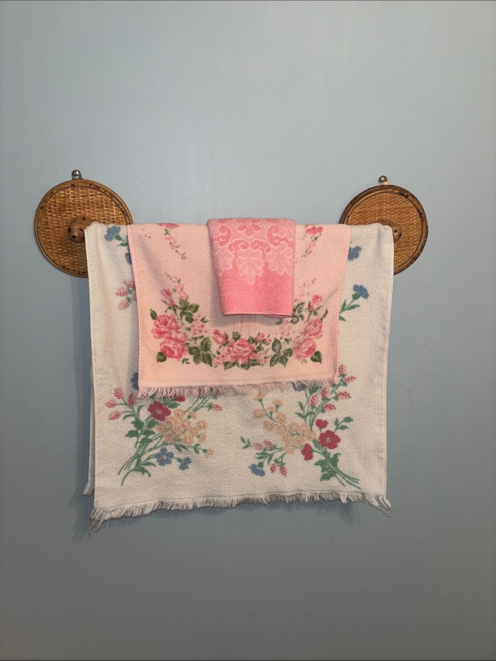 Vintage Wabbasso Pink Floral Hand Towel